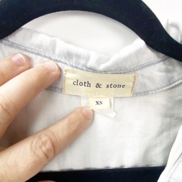 Anthropologie Cloth & Stone XS Womens Faded Gray Button Down Chambray Shirt - Picture 5 of 9
